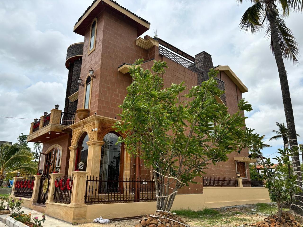 Mia Madre Villa Bangalore Eksteriør bilde